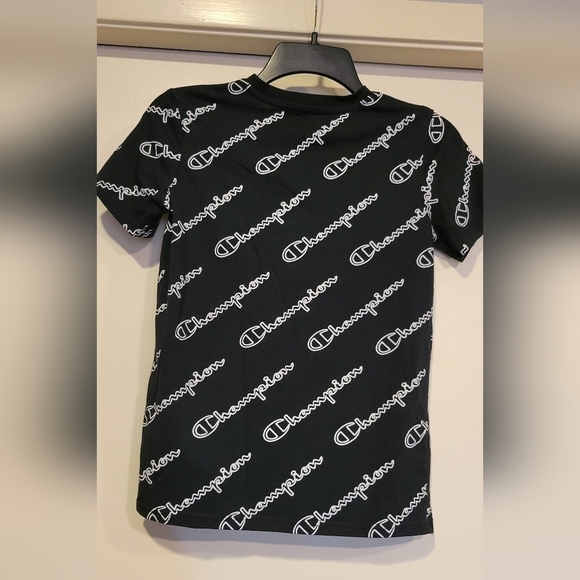 Champion boys black tshirt with white logo, short sleeve Size L - Picture 2 of 3